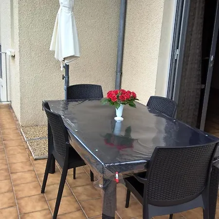 T2 43 M2 Ds 4 Pers Terrasse Jardin Parking Tt Confort Proche Biarritz Loc Samedi Samedi Daire *