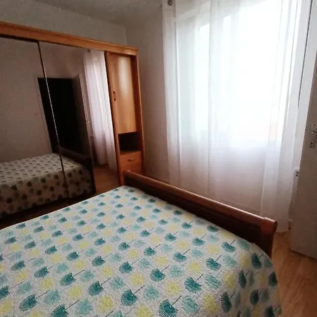 T2 43 M2 Ds 4 Pers Terrasse Jardin Parking Tt Confort Proche Biarritz Loc Samedi Samedi